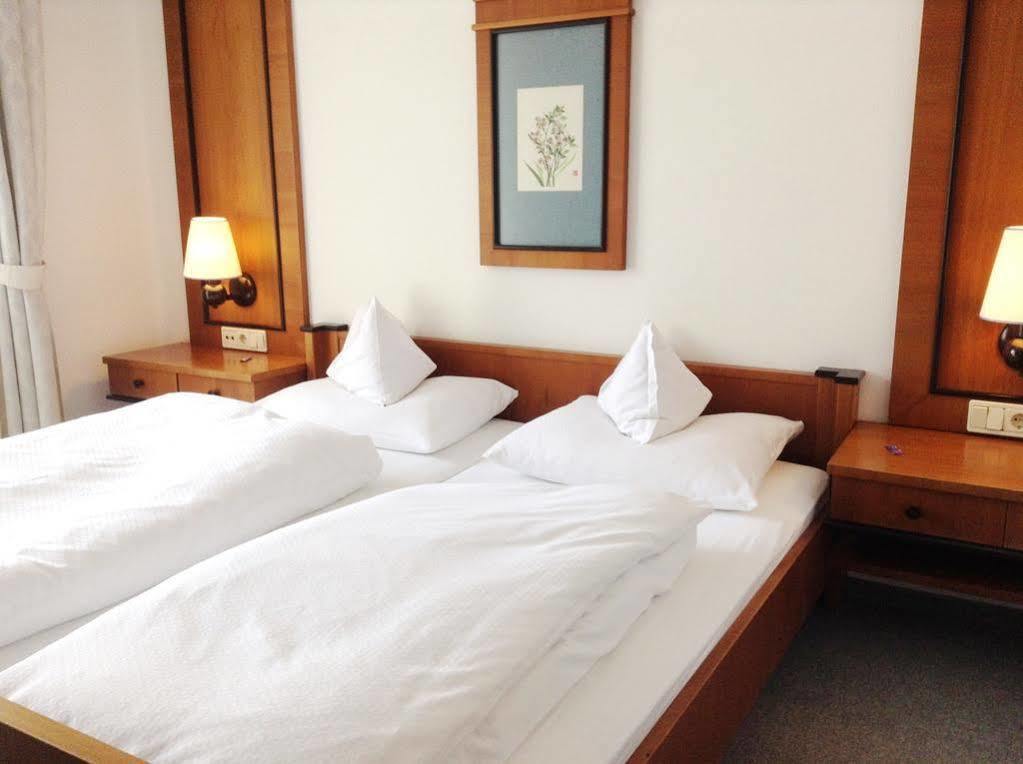 Hotel Gruenes Tuerl Bad Schallerbach Eksteriør billede